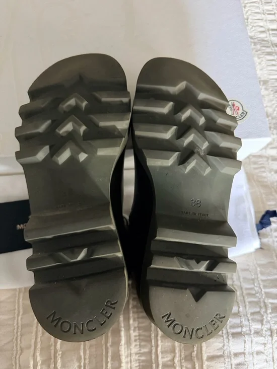 Moncler Olive Green Knit-Cuff Rain Ankle Boots - Picture 6 of 8